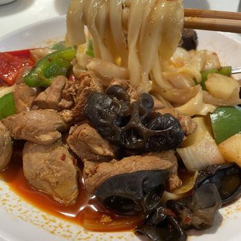 Noodle St - Savory Braised Chicken Noodle - Noodles Near Me - Irvine, California