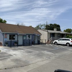Eleven Oaks Mobile Home & RV Park