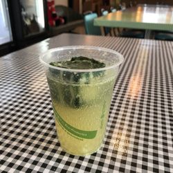 The Kitschinn Juicery - Grassy Mule: Wheatgrass cube, Kombucha, Ginger, Lime