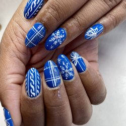 Attache Nail Salon