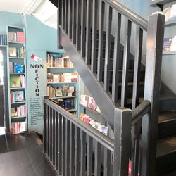 Ampersand Cafe & Bookstore