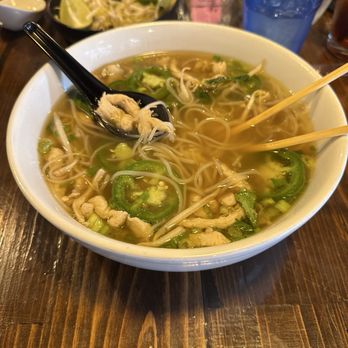 Cafe de Pho-Thai - Chicken breast pho - Vietnamese Near Me - Estes Park, Colorado