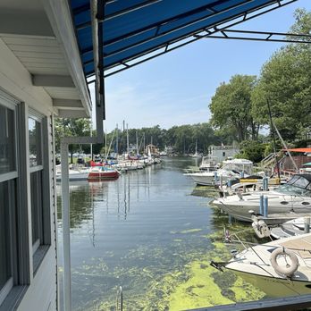 Wilson Boat House - Seafood Near Me - Wilson, New York Wilson Boat House - Seafood Near Me - Wilson, New York