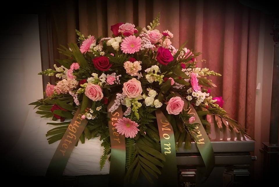 BUMBLE BEE BLOOMS Updated October 2024 57 Photos 100 E Main St, Ash Grove, Missouri