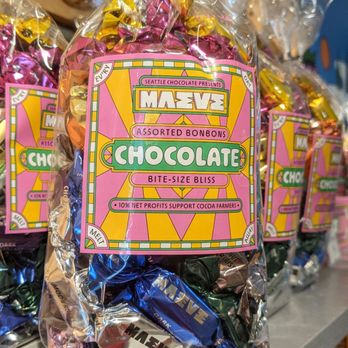 Maeve Chocolate - Bag of bonbons - Chocolatiers & Shops Near Me - Tukwila, Washington Maeve Chocolate - Bag of bonbons - Chocolatiers & Shops Near Me - Tukwila, Washington