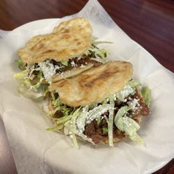 Tienda Y Taqueria Hidalgo - Gorditas de Al Pastor