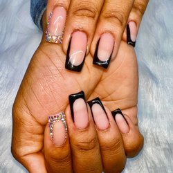 VNK Nails And Spa