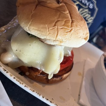 Harry's Taphouse & Kitchen - Chicken club - Sports Bars Near Me - Jeffersonville, Indiana Harry's Taphouse & Kitchen - Chicken club - Sports Bars Near Me - Jeffersonville, Indiana