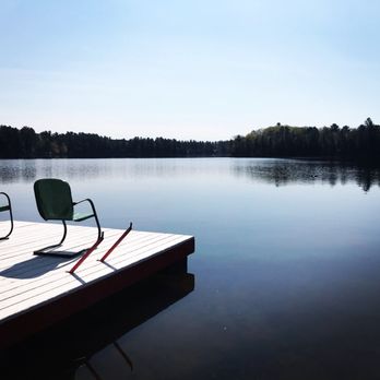 Black’s Cliff Resort - Hotels Near Me - Hazelhurst, Wisconsin