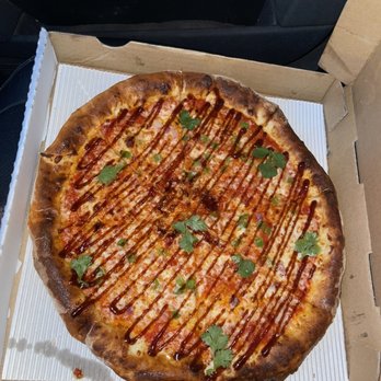 786 Degrees - BOMBAY TIKKA MASALA - Pizza Near Me - Los Angeles, California