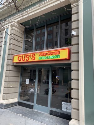 Gus's World Famous Fried Chicken by null