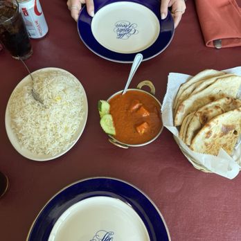 Kadhai The Indian Wok - Butter chicken level 8 with rice and grarlic Naan - Indian Near Me - Raleigh, North Carolina Kadhai The Indian Wok - Butter chicken level 8 with rice and grarlic Naan - Indian Near Me - Raleigh, North Carolina