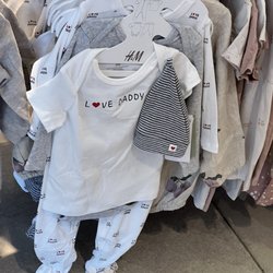 H&M