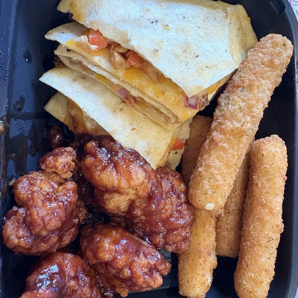 Applebee's Grill + Bar - Appetizer! - American Near Me - Hummelstown, Pennsylvania