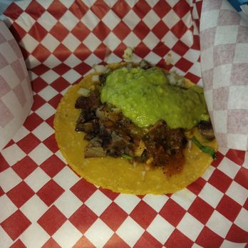 Angel's Tijuana Tacos - Taco de cabeza - Tacos Near Me - Santa Ana, California