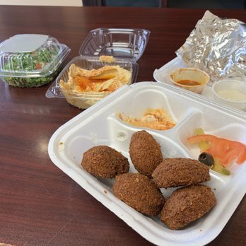 Chef Abdul Mediterranean - Falafel, hummus, tabbouleh - Mediterranean Near Me - St. Charles, Illinois Chef Abdul Mediterranean - Falafel, hummus, tabbouleh - Mediterranean Near Me - St. Charles, Illinois