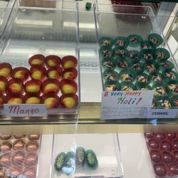 Roslyn Candy