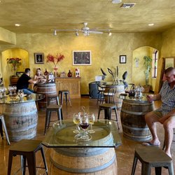 La Viña Winery - Inside view