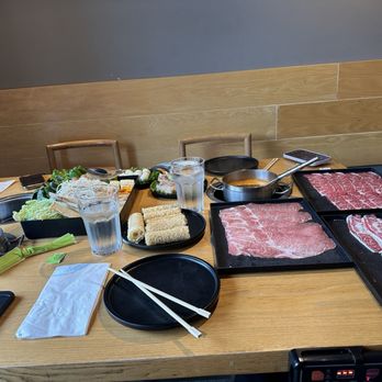 Mumu Hot Pot - Meat Lover's - Hot Pot Near Me - Pleasanton, California Mumu Hot Pot - Meat Lover's - Hot Pot Near Me - Pleasanton, California