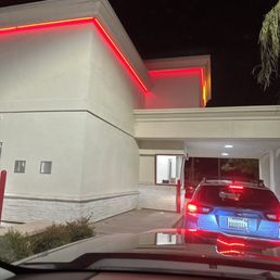 Drive thru Drive thru