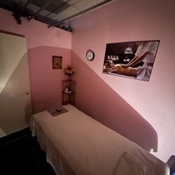 Sunny Day Spa - Massage room