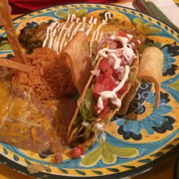 Mi Casa Restaurant - Check out these taco holders. - Mexican Near Me - Benson, Arizona