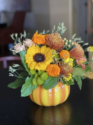 2 Sisters Flower Shop and Gifts