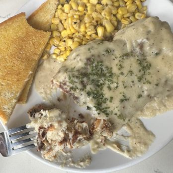 Ebb & Flow - Chicken Fried Chicken & corn - Cocktail Bars Near Me - Plano, Texas