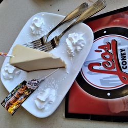 Leo's Coney Island