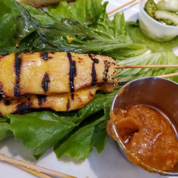 Banana Bay Restaurant - Chicken satay appetizer...watch out for the pickled cucumbers...jalapeños...my mom loved it...I liked the thick peanut sauce, not spicy. - Thai Near Me - Temple City, California Banana Bay Restaurant - Chicken satay appetizer...watch out for the pickled cucumbers...jalapeños...my mom loved it...I liked the thick peanut sauce, not spicy. - Thai Near Me - Temple City, California