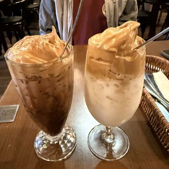 Four Chairs - Breakfast & Brunch Near Me - San Francisco, California