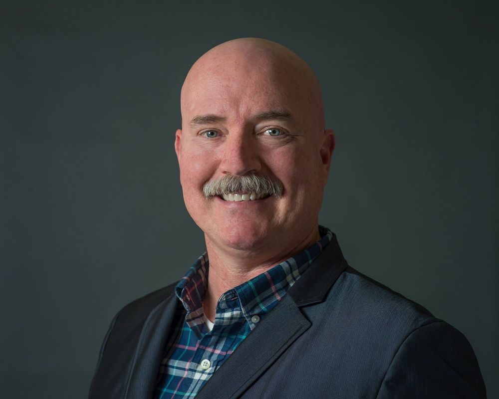 RE/MAX GOLDEN EMPIRE 16 Photos Real Estate Agents 3955 Coffee Rd