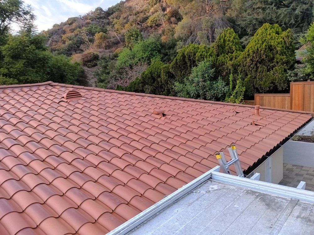 Slide of United Roofing California