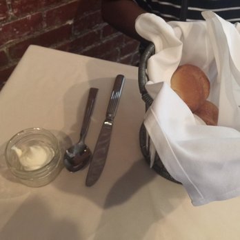 The Gables At Chadds Ford - Warm rolls and sweet butter - New American Near Me - Chadds Ford, Pennsylvania