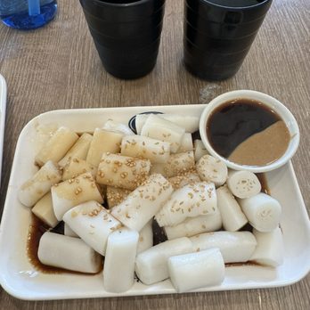 Yin Ji Chang Fen - Hong Kong style rice roll - Cantonese Near Me - Richmond, British Columbia Yin Ji Chang Fen - Hong Kong style rice roll - Cantonese Near Me - Richmond, British Columbia