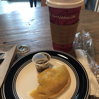 Juan Valdez Cafe - Arequipe Latte and Colombian Empanada - Cafes Near Me - Windermere, Florida Juan Valdez Cafe - Arequipe Latte and Colombian Empanada - Cafes Near Me - Windermere, Florida