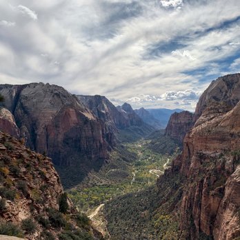 Angel's Landing - Hiking Near Me - Springdale, Utah Angel's Landing - Hiking Near Me - Springdale, Utah