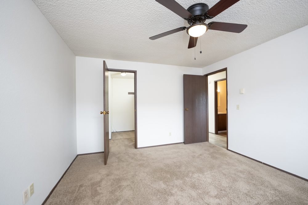 PALISADES APARTMENTS Updated August 2024 12 Photos 14701 C St S