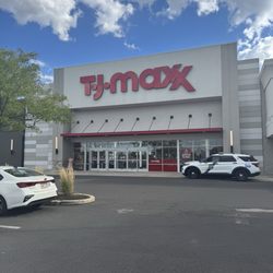 TJ Maxx - Parking