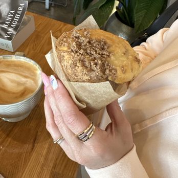 Coffee Crush - Coffee cake muffin - Coffee & Tea Near Me - San Antonio, Texas