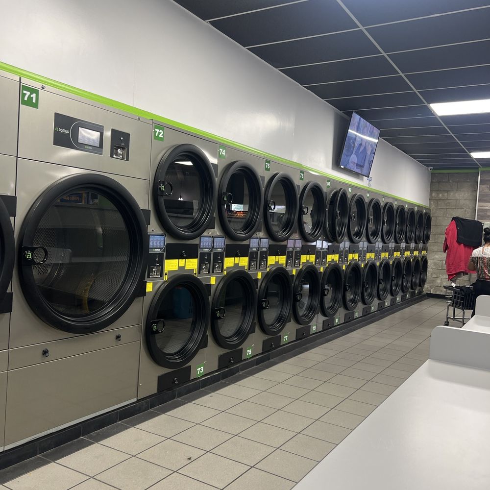 Half Price Laundromat - Dryers - Laundromat Near Me - Winnetka, California Half Price Laundromat - Dryers - Laundromat Near Me - Winnetka, California