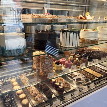 La Promenade - Patisserie/Cake Shop Near Me - Nyack, New York La Promenade - Patisserie/Cake Shop Near Me - Nyack, New York
