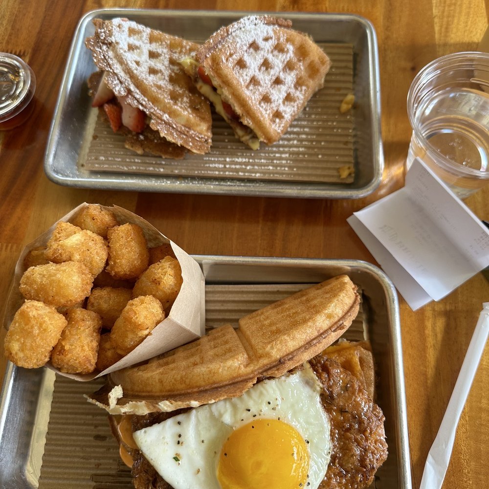 Bruxie - Holly CHICKEN AND WAFFLES and CREME BRULEE & STRAWBERRIES - Sandwiches Near Me - Orange, California