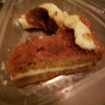 Jam Eng - $5 piece of carrot cake - Caribbean Near Me - Orlando, Florida