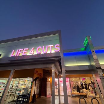 Life4Cuts - Photography Stores & Services Near Me - Rowland Heights, California Life4Cuts - Photography Stores & Services Near Me - Rowland Heights, California