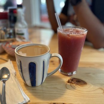 Corner Cafe - Coffee and Vitamin C Booster - Breakfast & Brunch Near Me - Newport, Rhode Island