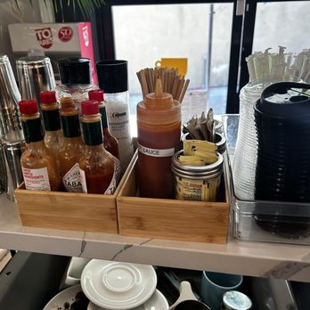Republik Coffee Burbank - Cafes Near Me - Burbank, California