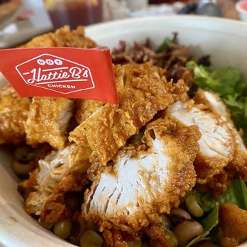 Hattie B's Hot Chicken - Birmingham - Sandwiches Near Me - Birmingham, Alabama