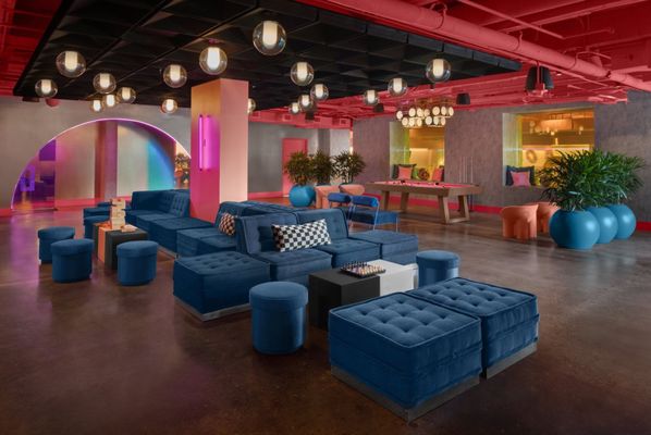 Downright Austin, A Renaissance Hotel by null