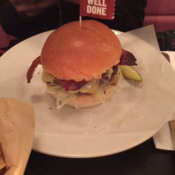 Byron - Burgers Near Me - London, XGL